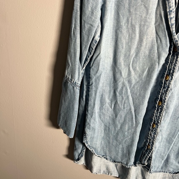 Cloth and Stone Jean Top- XS - Picture 2 of 7